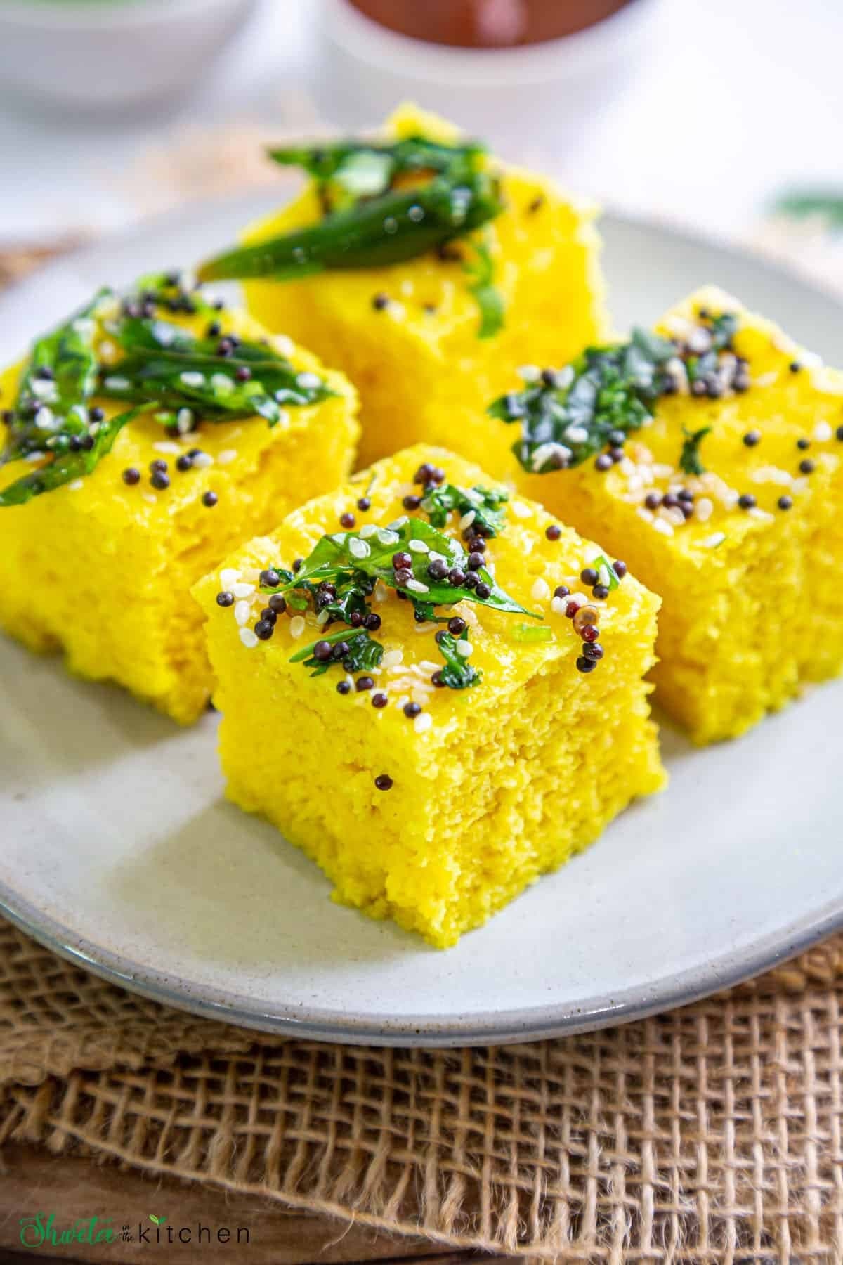 Khaman Dhokla (4 pc)